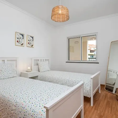 Ocean View Madeira * カニコ